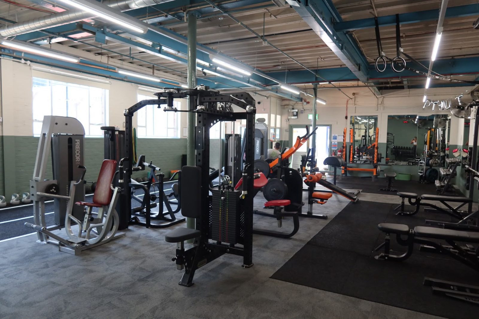Resistance machines and cable station at The PT Hut